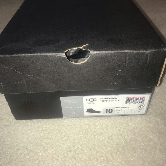 UGG Mens Freamon Black Ankle Boots Size 10 - Picture 7 of 7